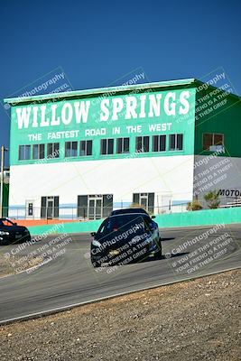 media/Oct-18-2025-Extreme Speed (Sat) [[d6d7e1fef1]]/Group 5/Session 1 (Turn 4)/